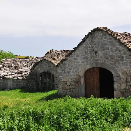 D'hote De Nocleg ze śniadaniem